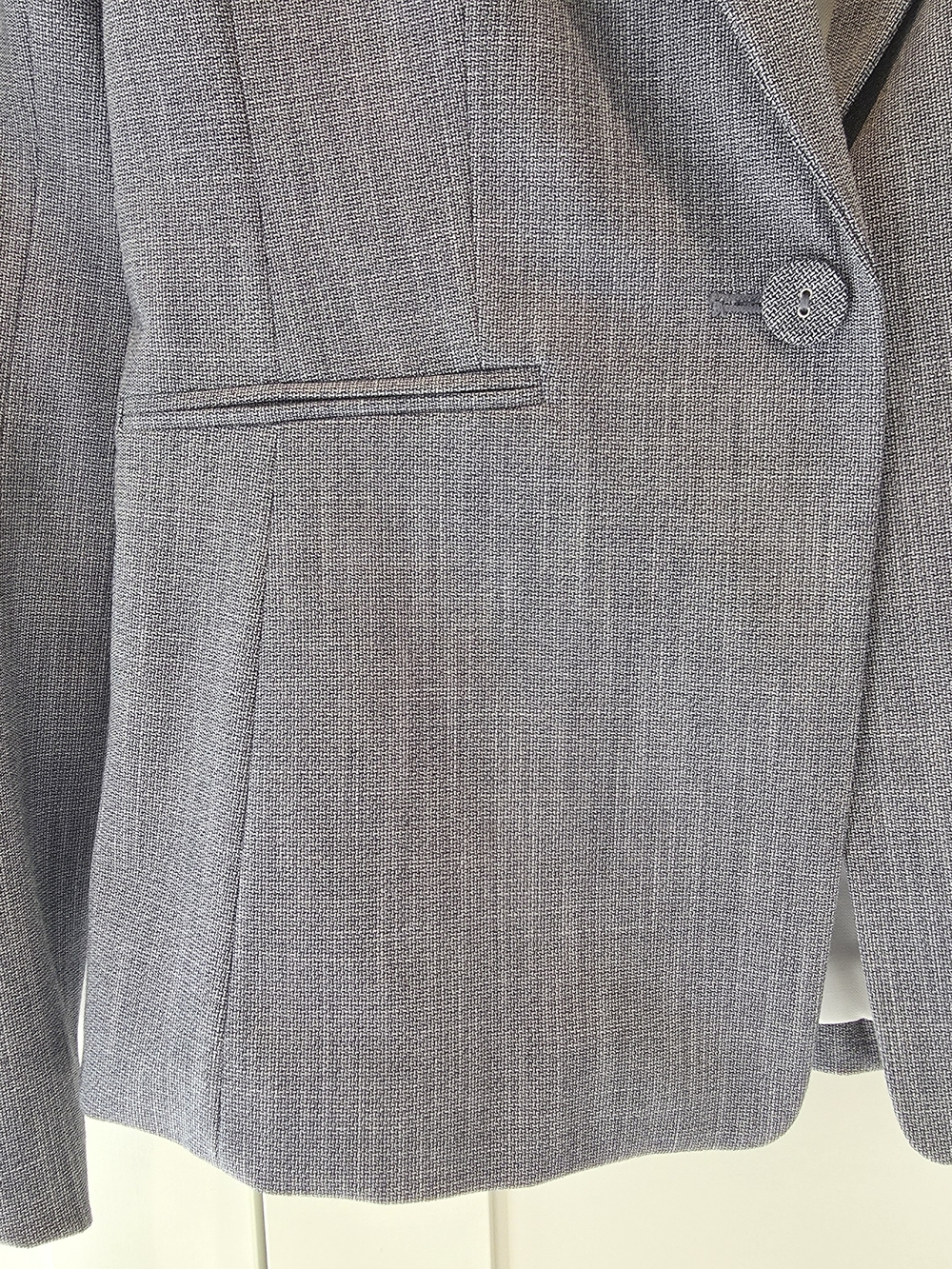H&M Single-Button Blazer - Picture 2 of 10